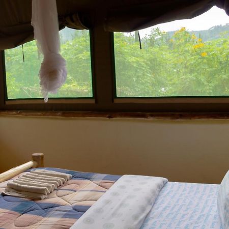 Karungi Camp Villa Rubuguli Ngoại thất bức ảnh