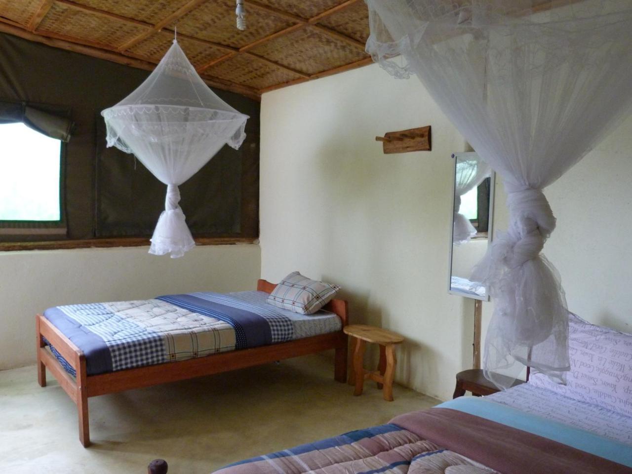 Karungi Camp Villa Rubuguli Ngoại thất bức ảnh