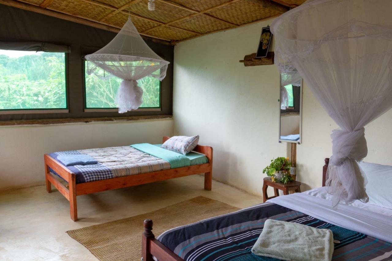 Karungi Camp Villa Rubuguli Ngoại thất bức ảnh